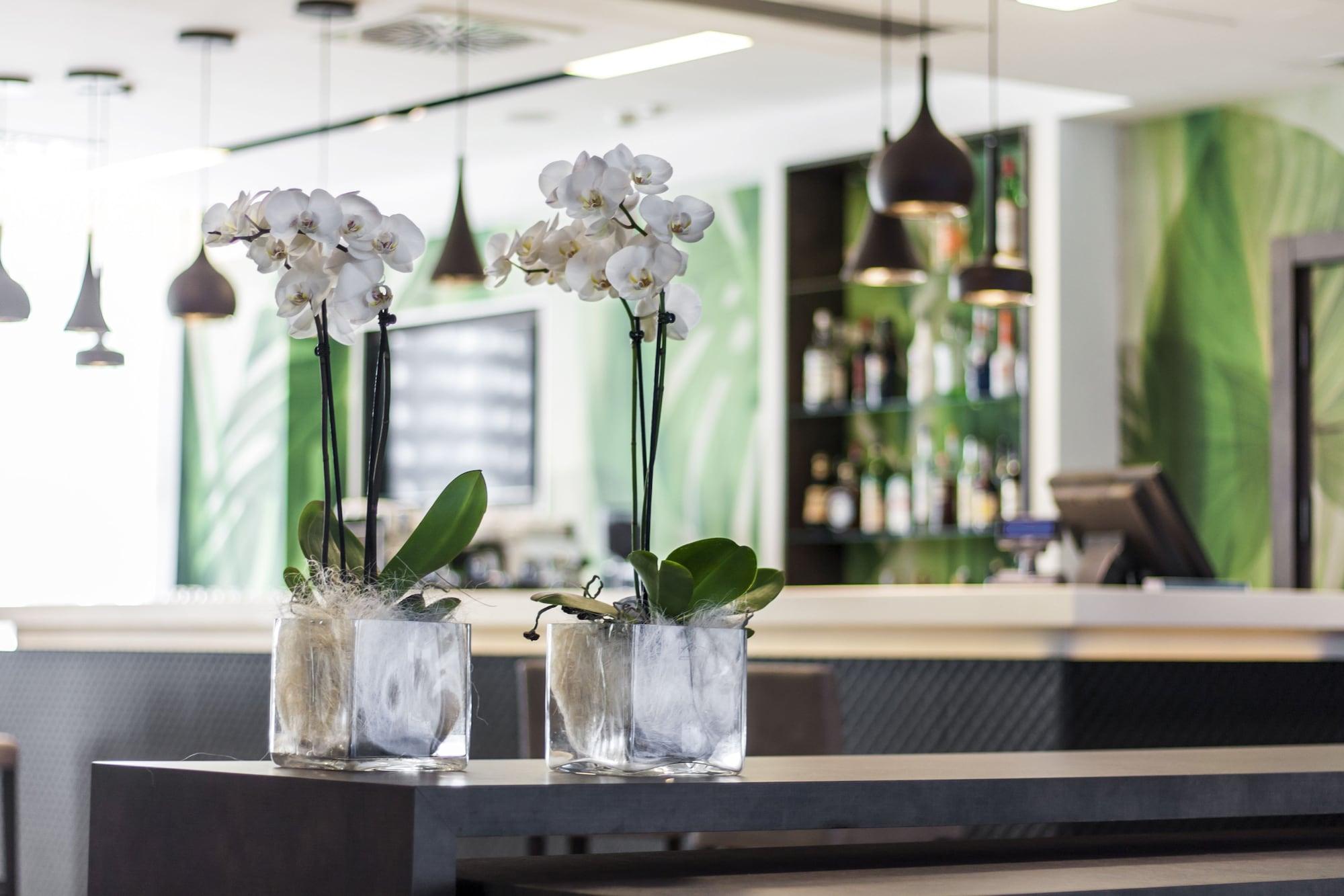 Bar/Salón Hilton Garden Inn Milan North