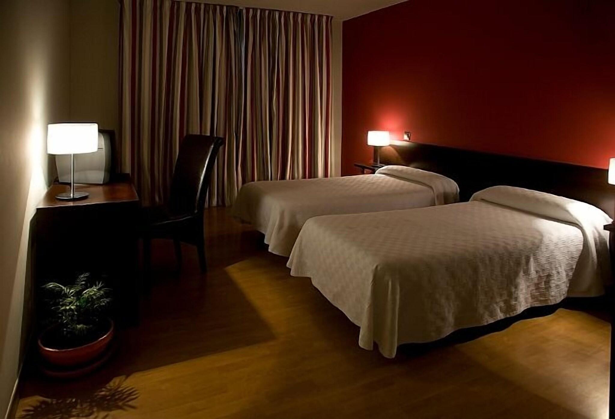 Vista Exterior Hotel Millán