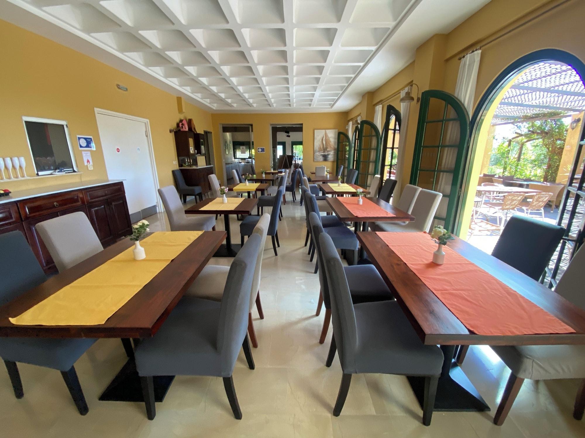 Restaurant Sunrise Inn Hotel