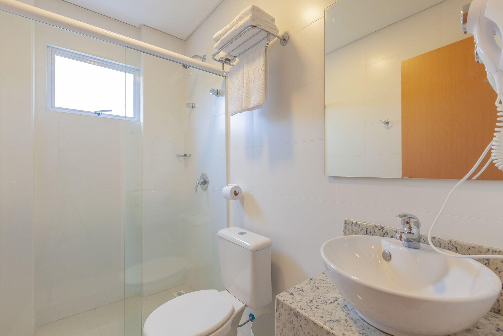 Equipamiento de Habitación Tri Hotel São João Batista