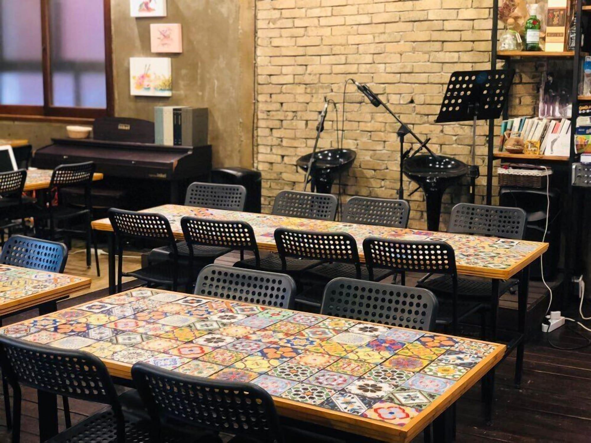Restaurant GN Guesthouse Jungang - Hostel