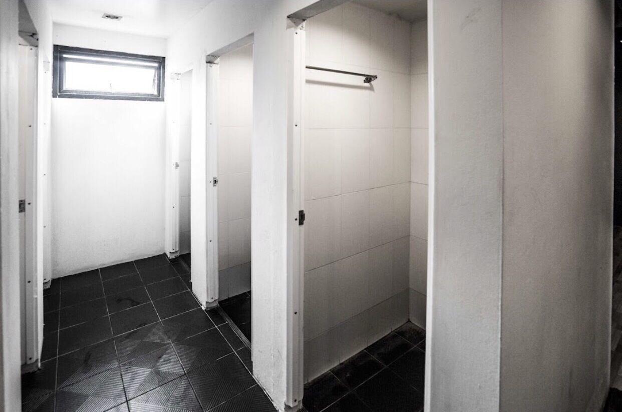 Equipamiento de Habitación 3Plus1 Hostel