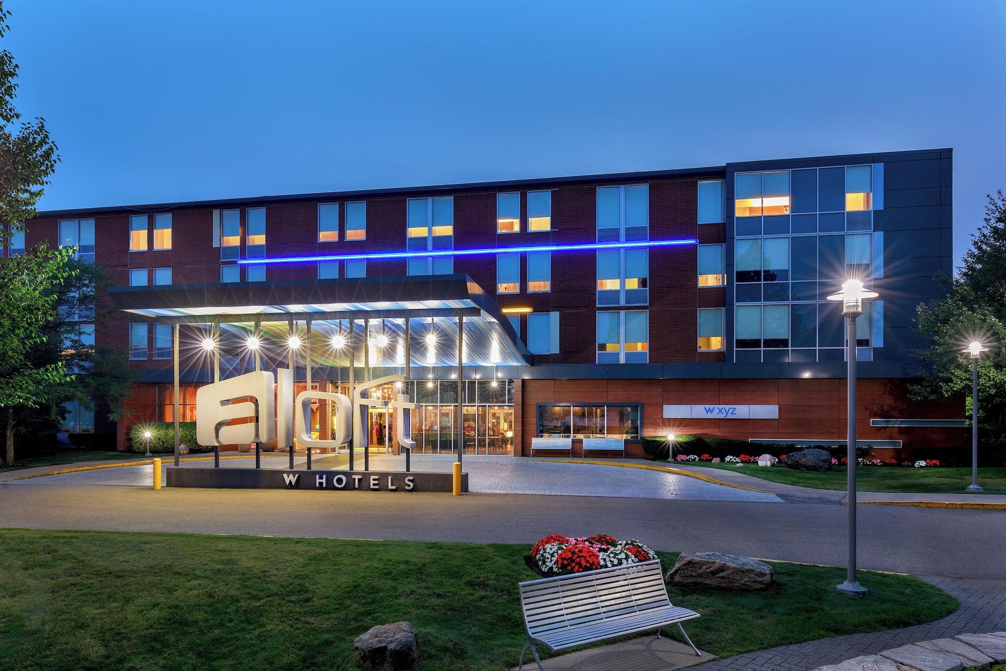 Vista Exterior Aloft Lexington