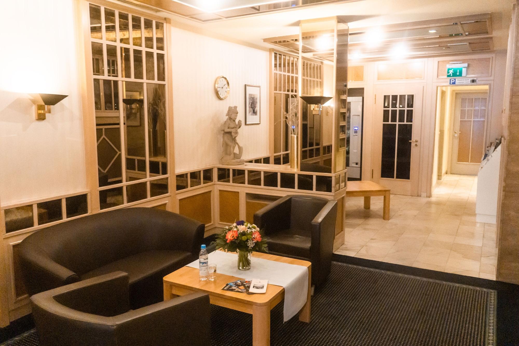 Vista Lobby Hotel Daniel