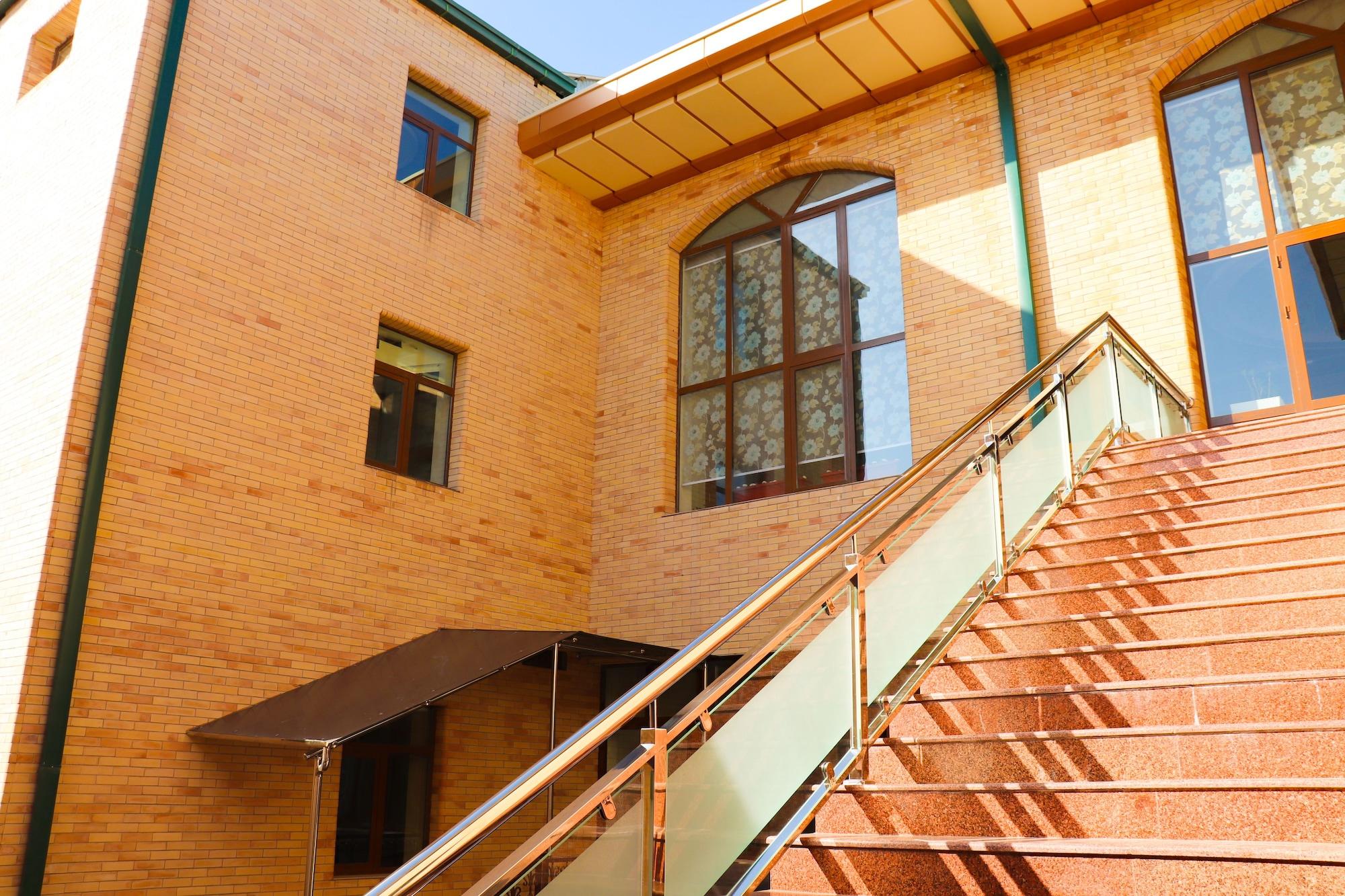 Vista Exterior Cinzano Complex