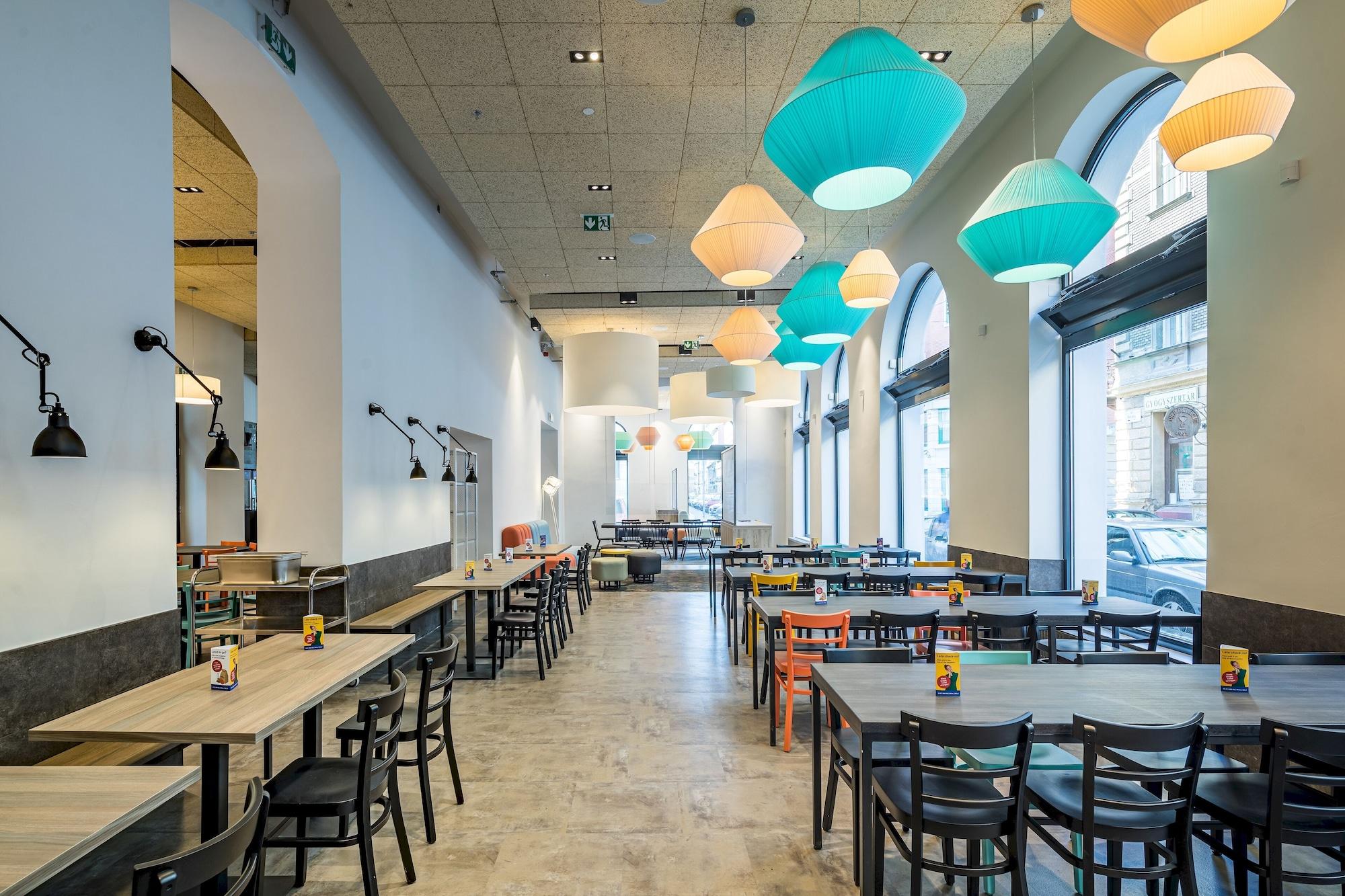 Restaurant a&o Budapest City - Hostel