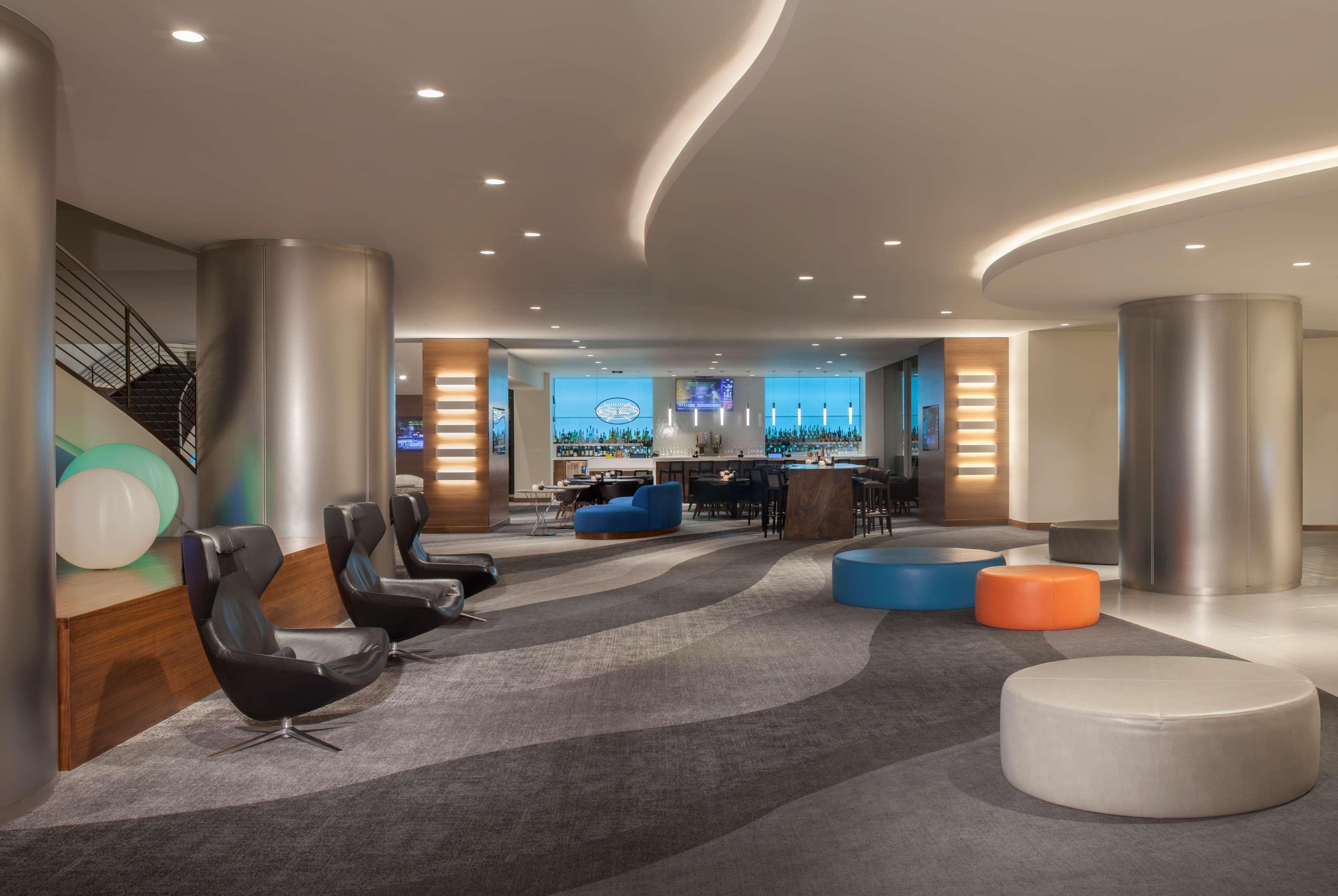 Vista Lobby Hyatt Regency Los Angeles International Airport