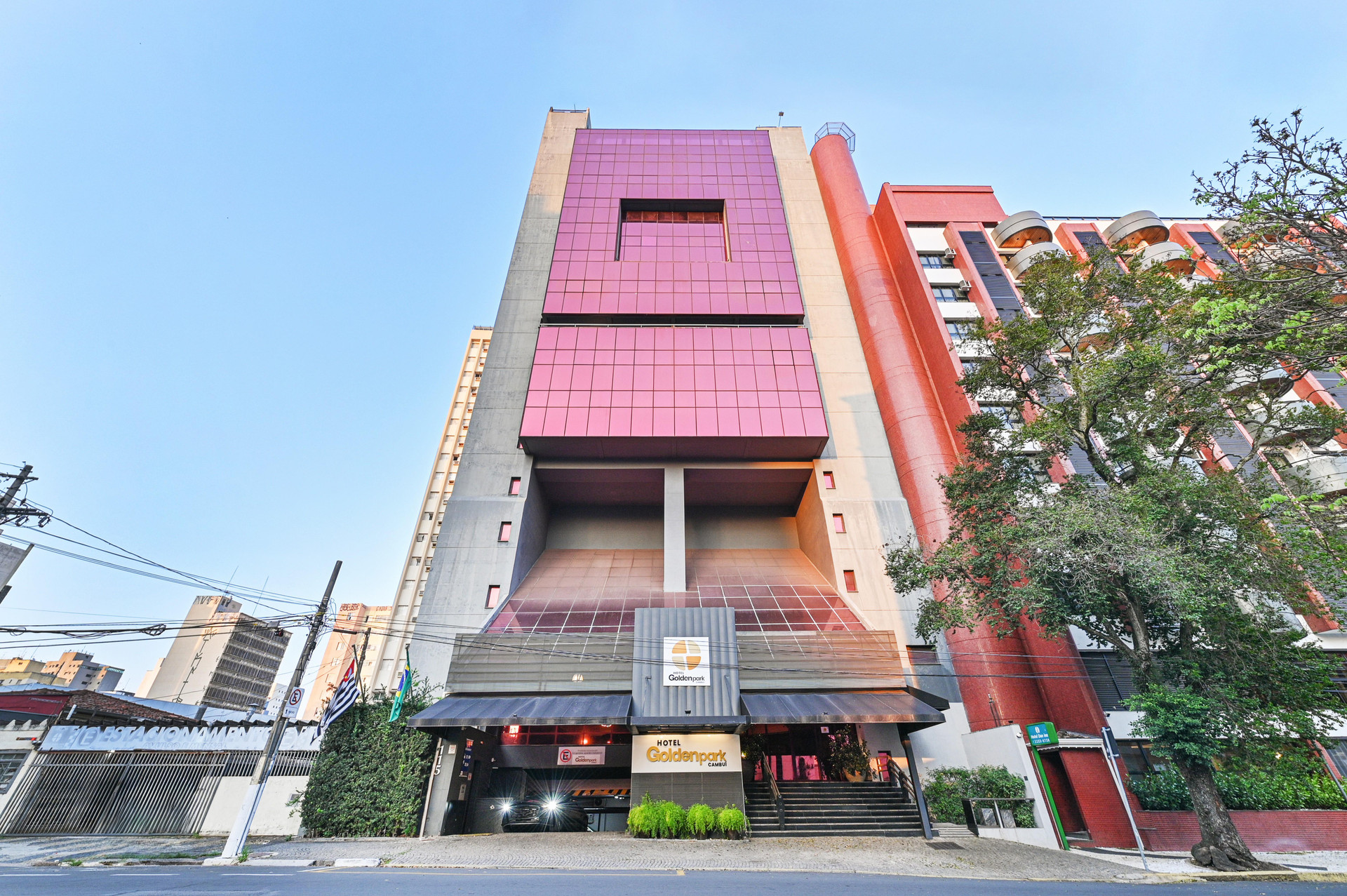 Vista Exterior Hotel Golden Park Campinas Cambuí By Nacional Inn