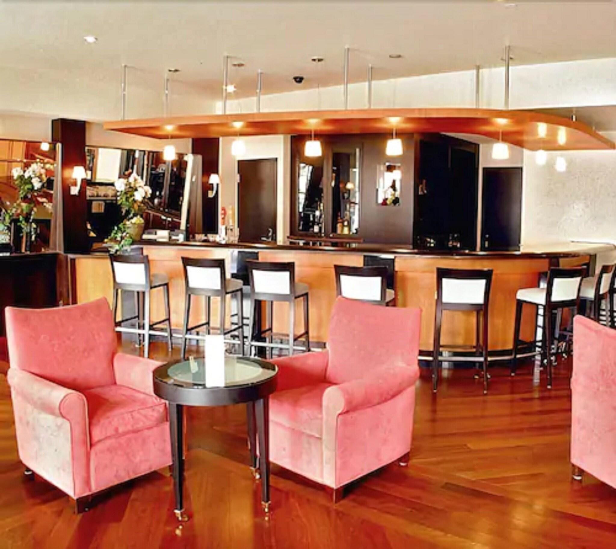 Bar/Salón Hotel Le Cantlie Suites