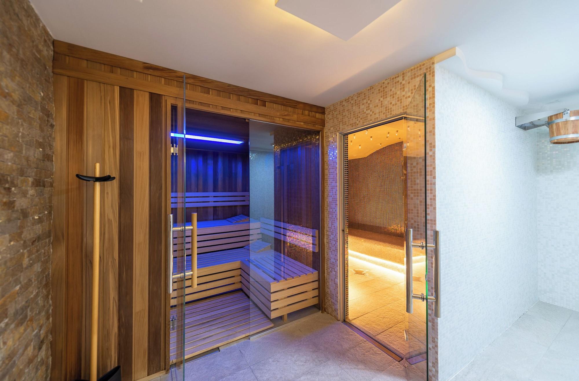 Spa Hotel City Savoy