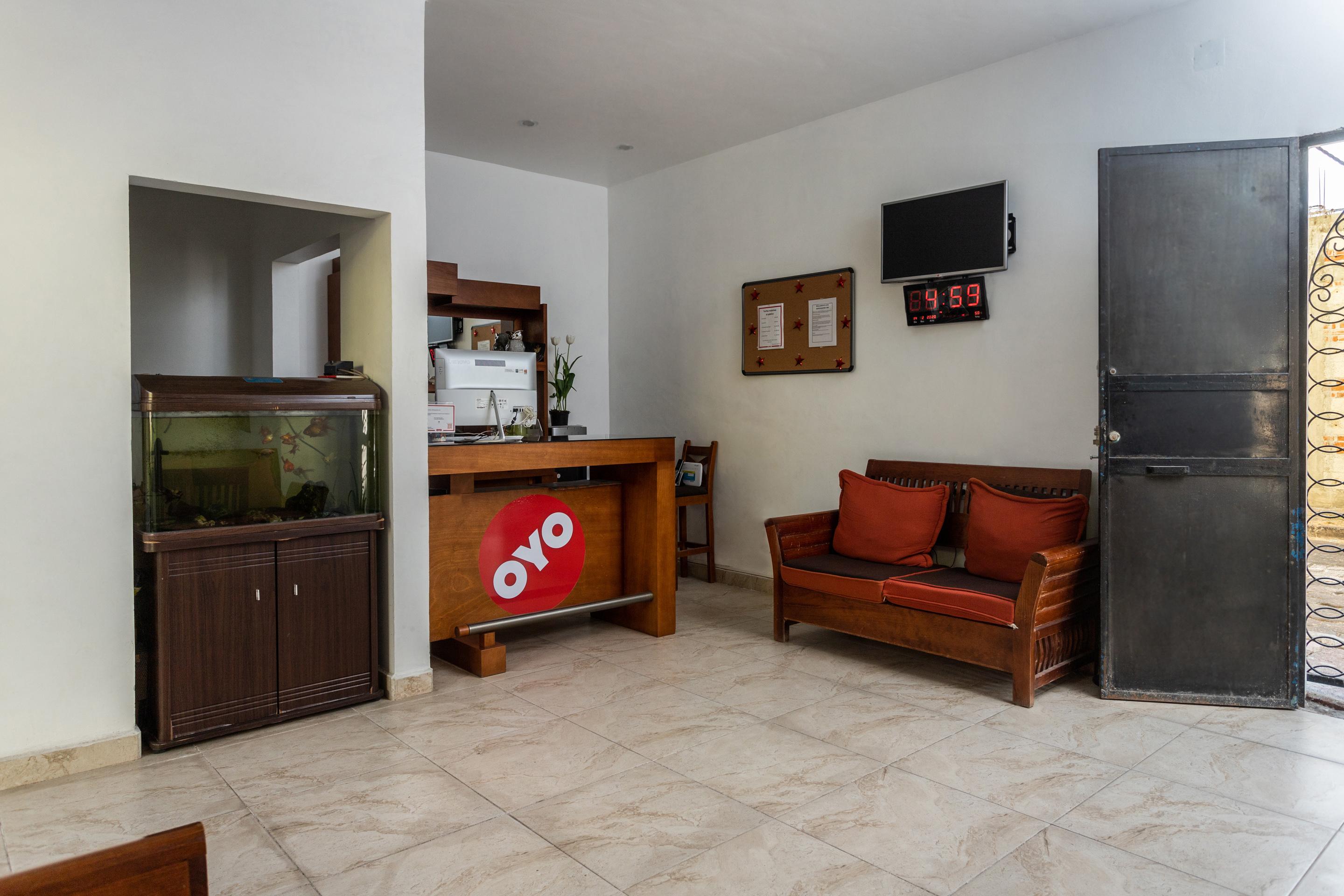 Vista Lobby Capital O Hotel Emperadores Inn, Atlixco