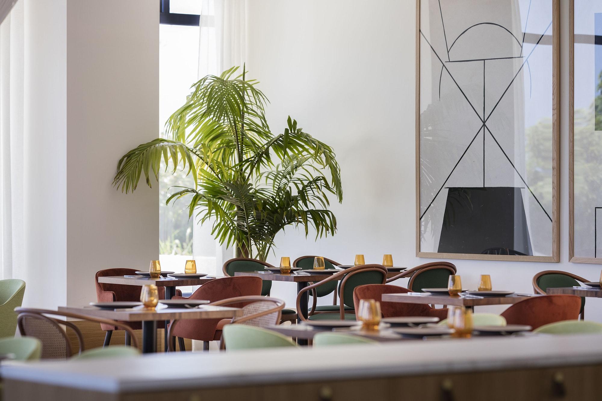 Restaurant H10 Imperial Tarraco