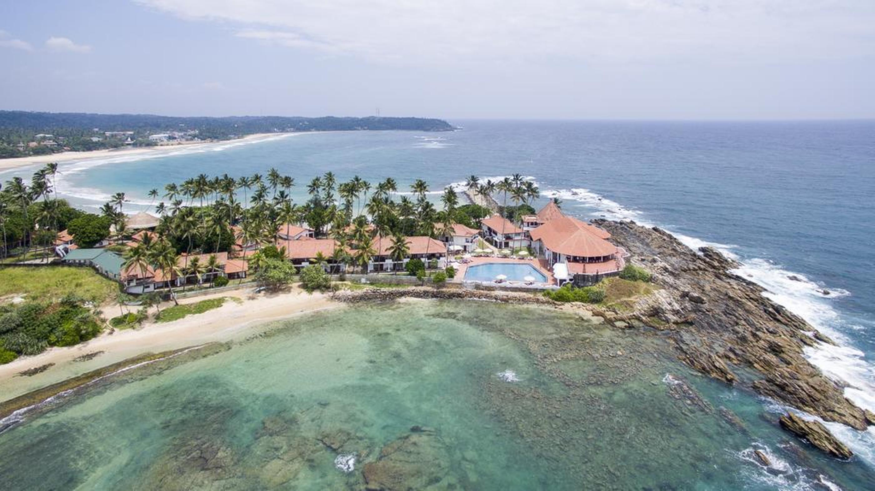 Vista Exterior Dickwella Resort and Spa