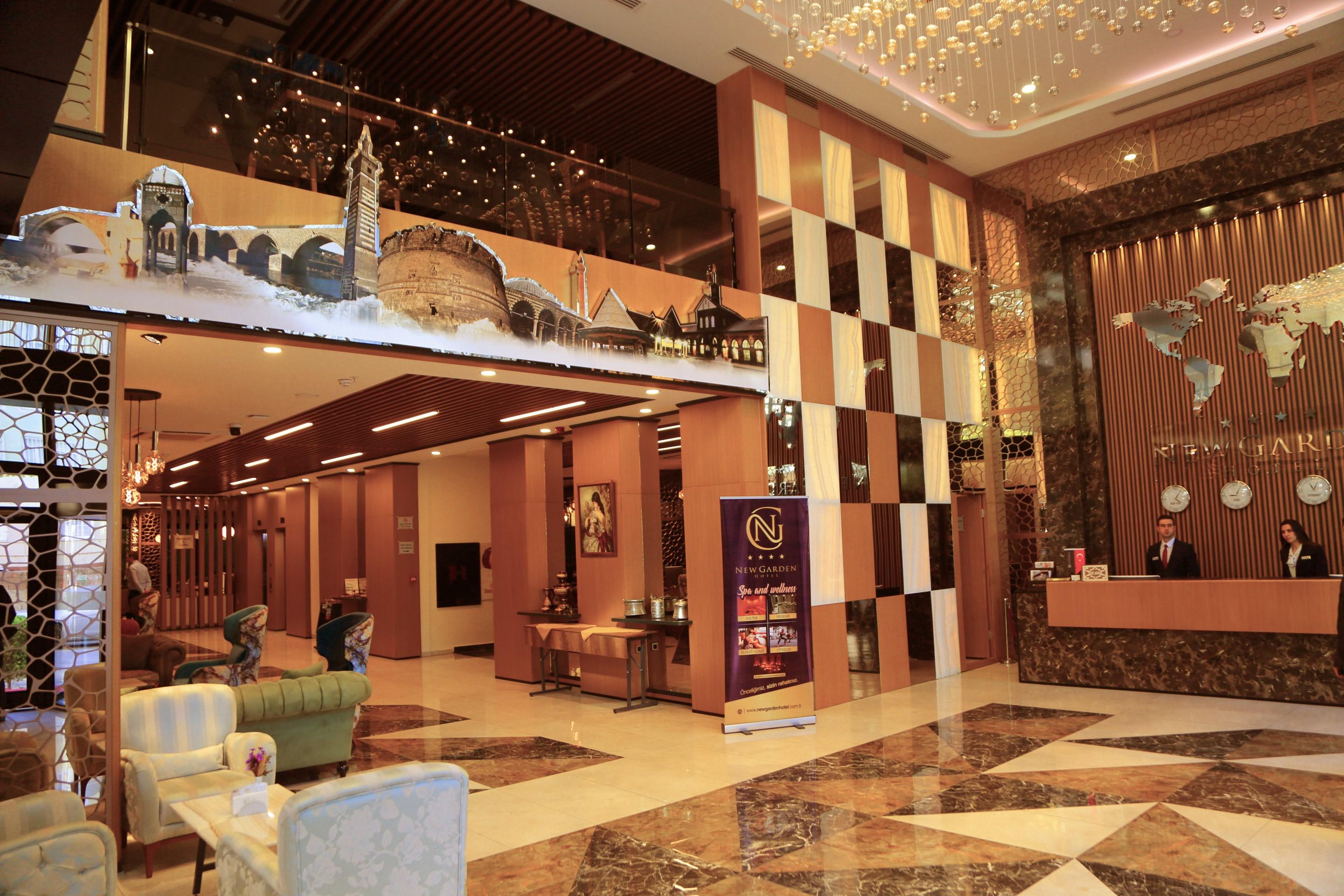 Vista Lobby New Garden Hotel