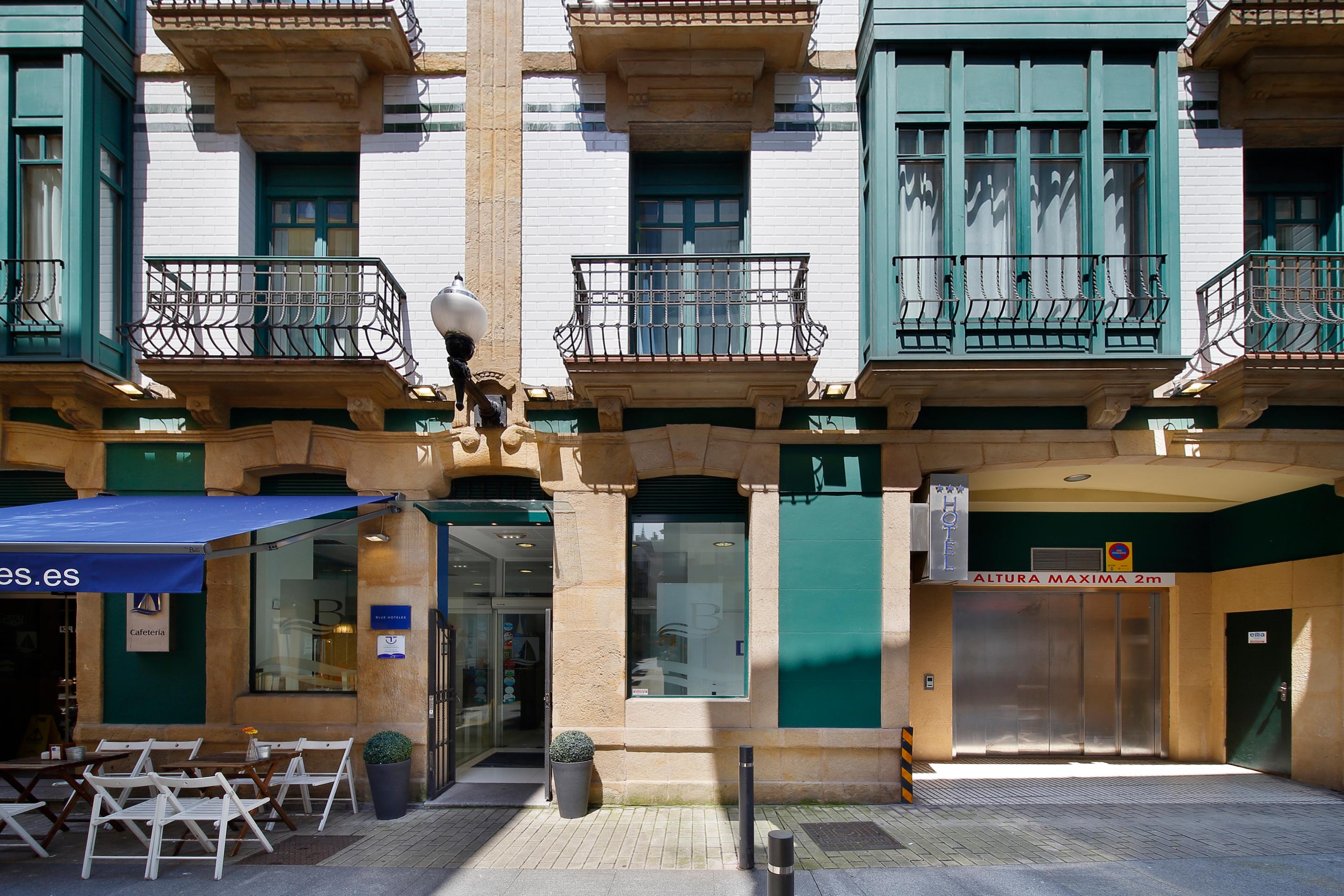 Bar/Salón Hotel Santa Rosa, Blue Hoteles