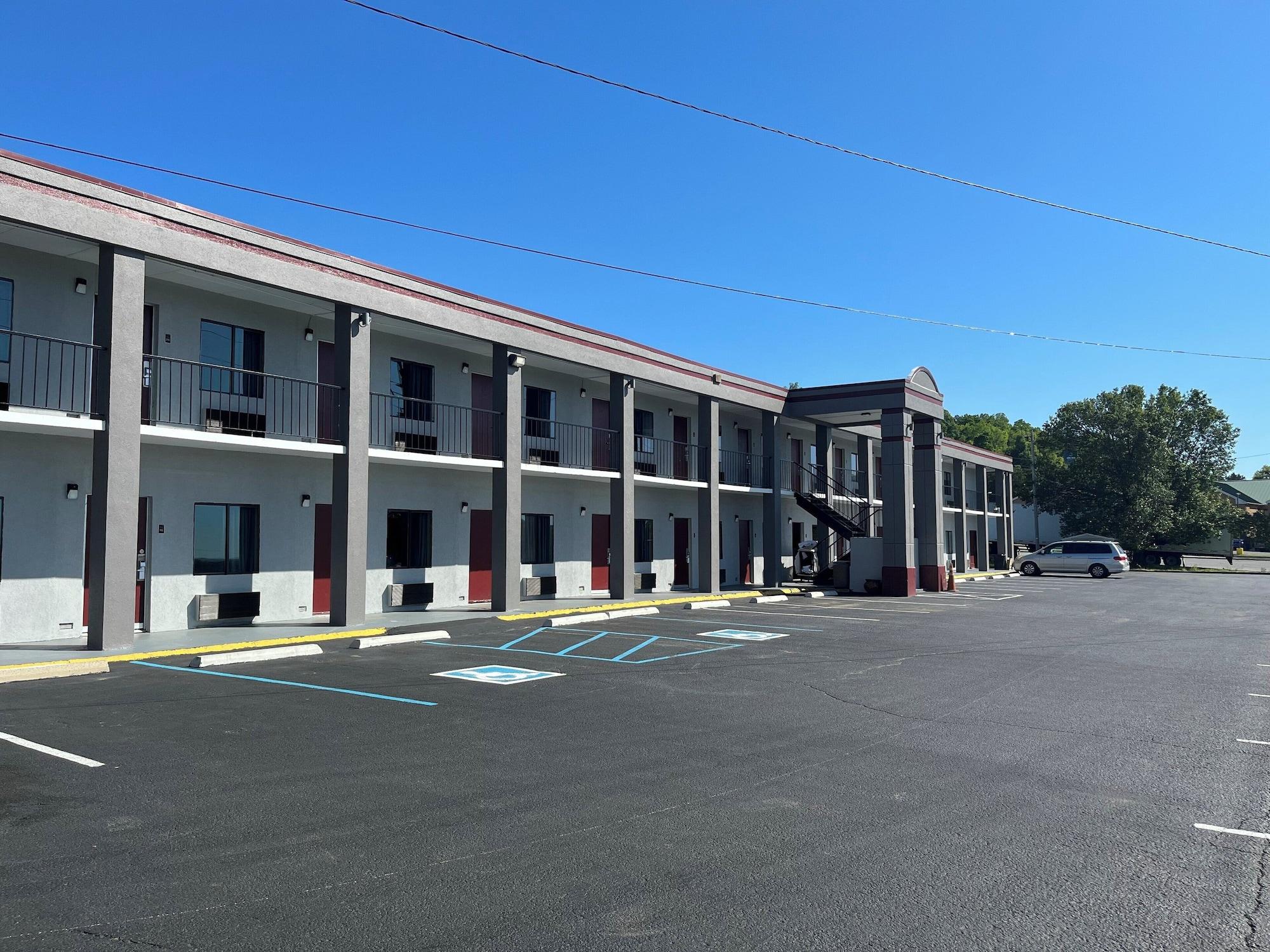 Vista Exterior Red Roof Inn Kimball, TN - I-24