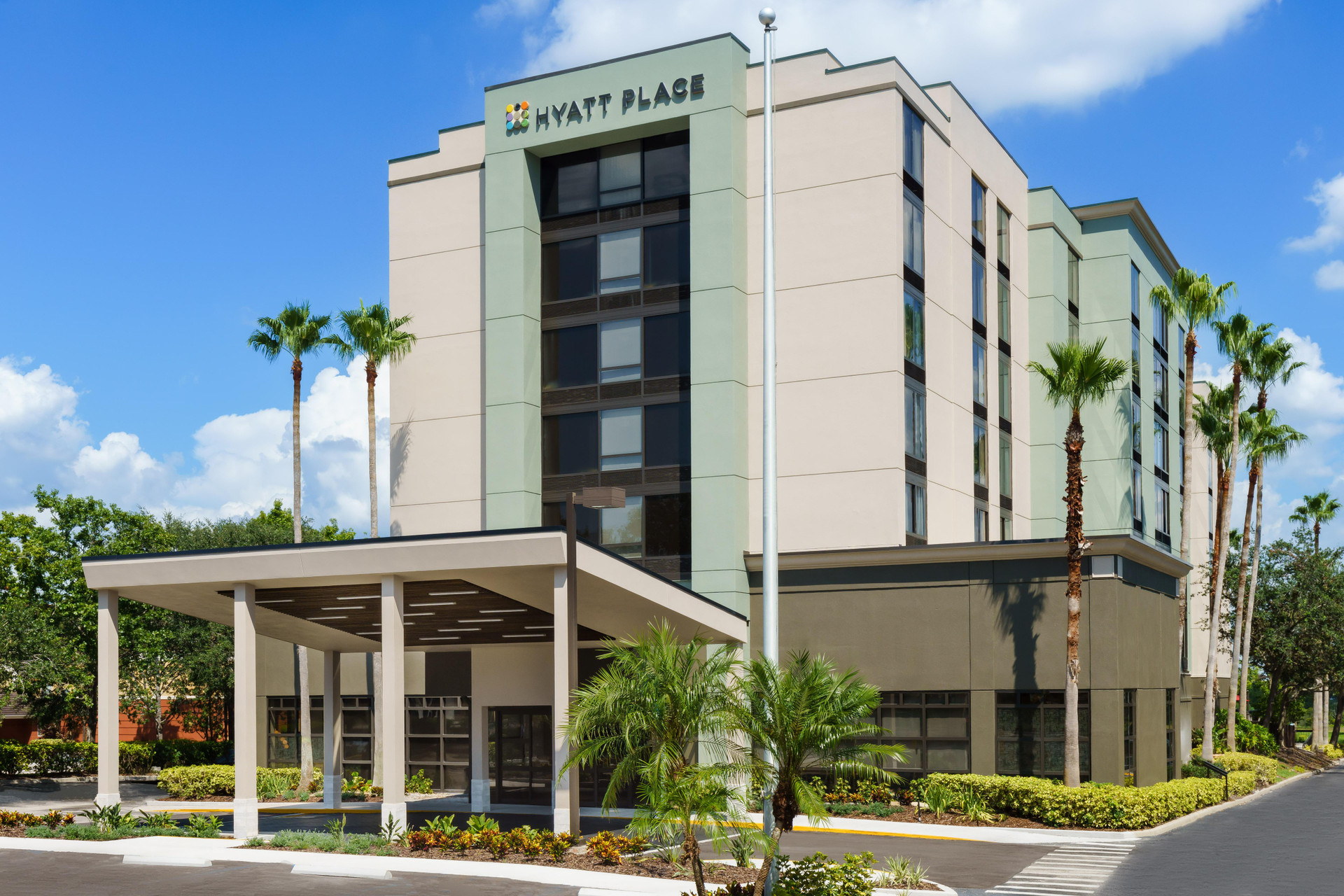 Vista Exterior Hyatt Place Orlando / I-Drive / Convention Center