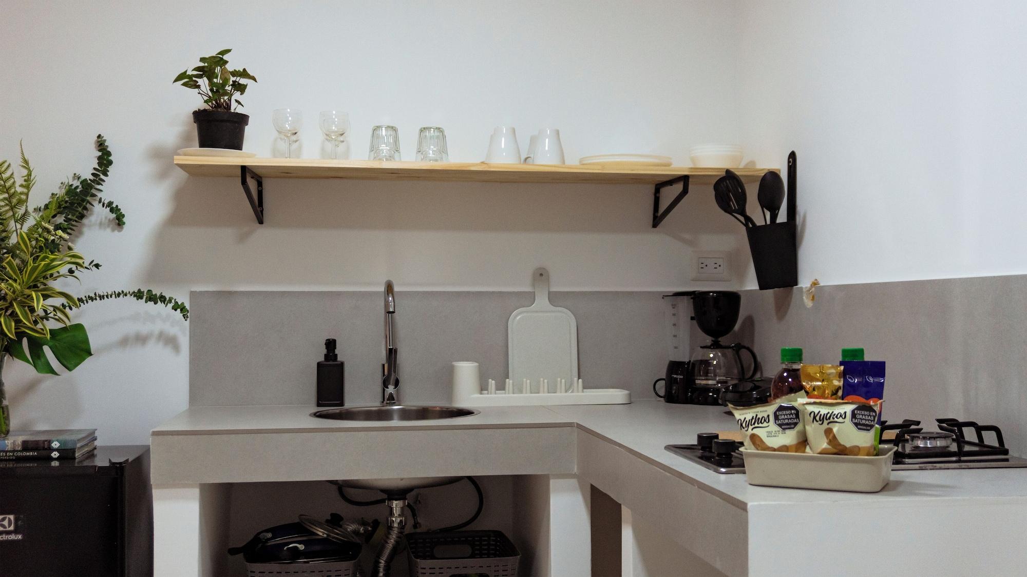 Equipamiento de Habitación Apartasuites ISABEL