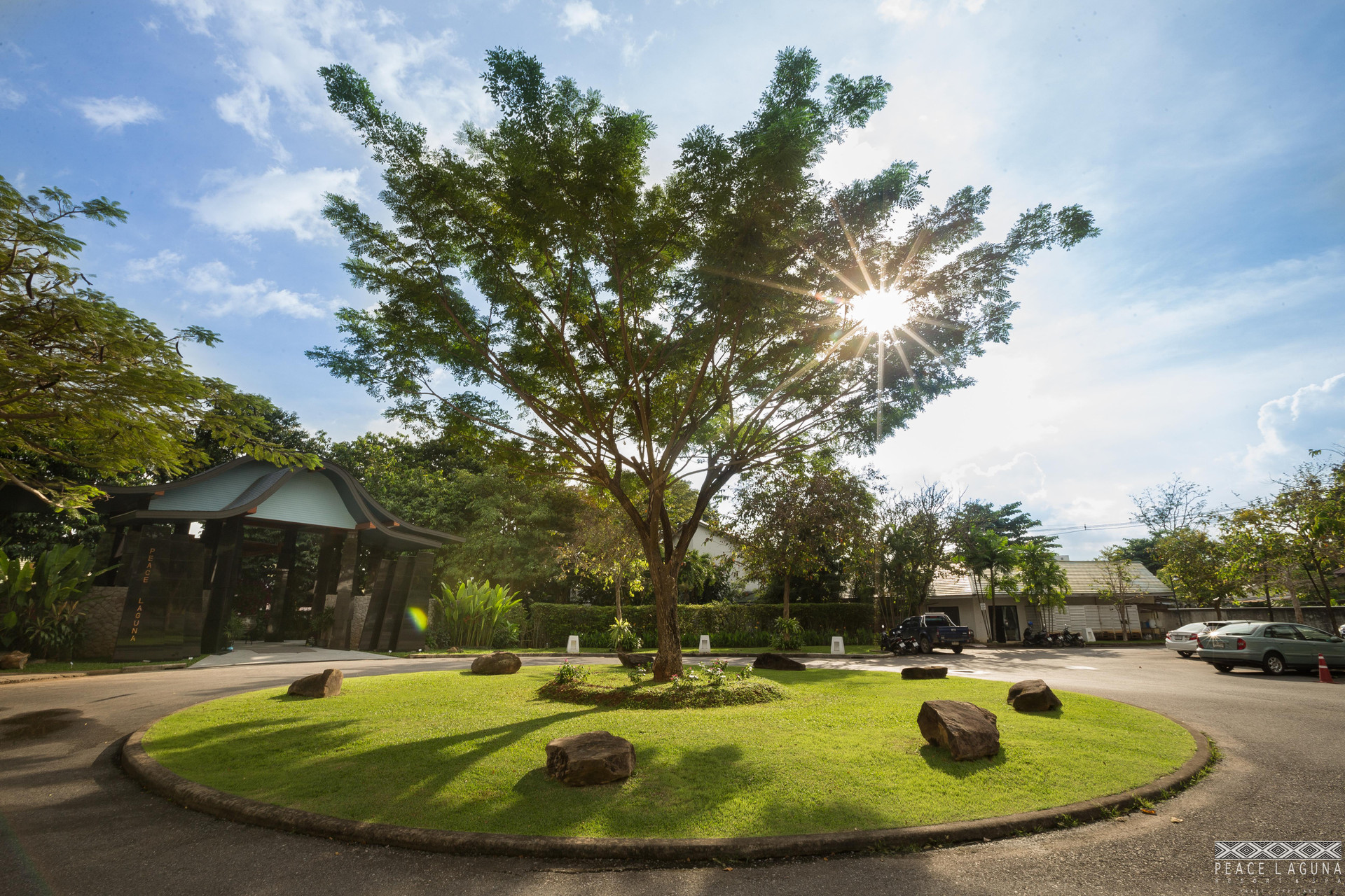 Vista Exterior Peace Laguna Resort and Spa