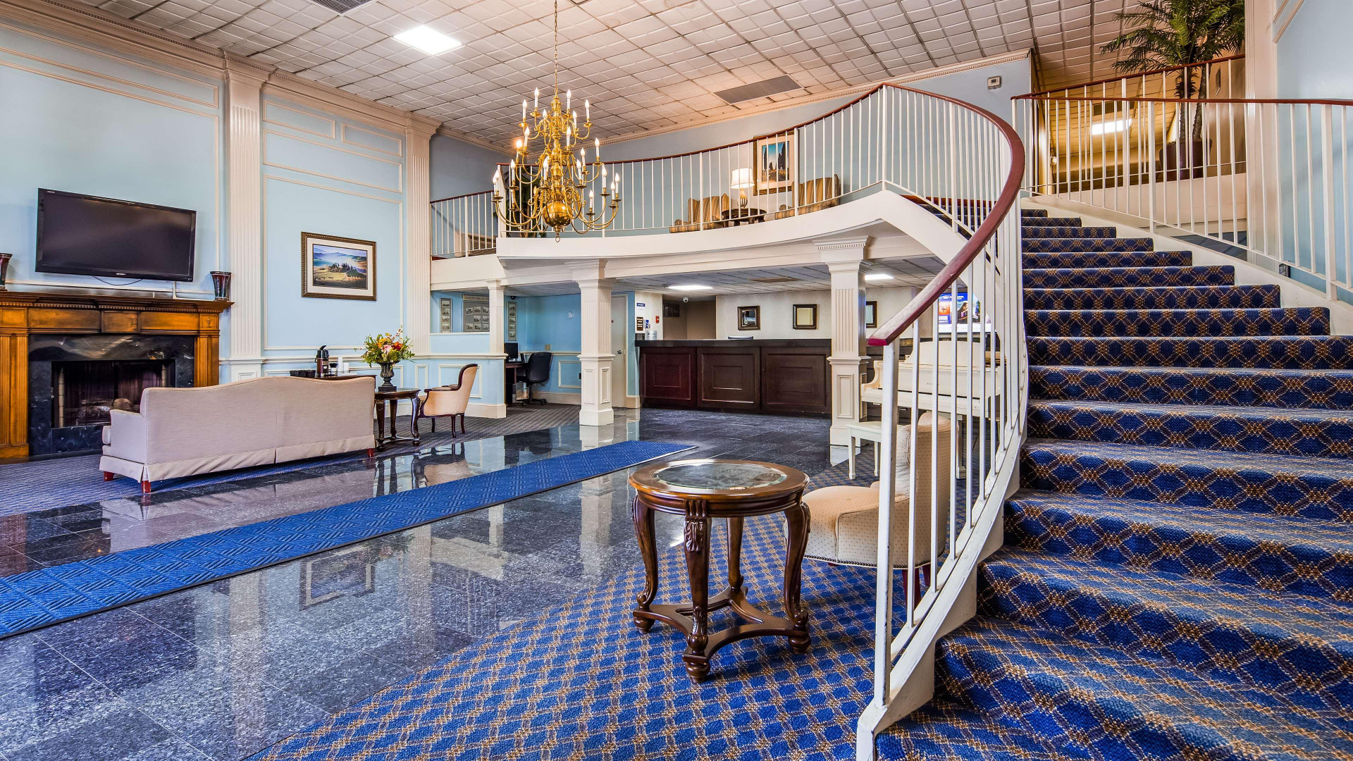 Vista Lobby Best Western Riverside Inn