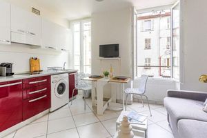 Alquiler Vacacional - Very nice studio, close to shops. C.V, quiet, Jean-Médecin and 10 mn beaches