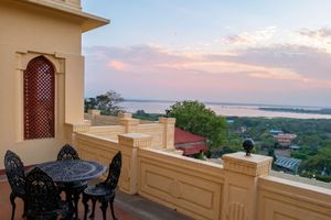 Alojamiento - Noor-Us-Sabah Palace