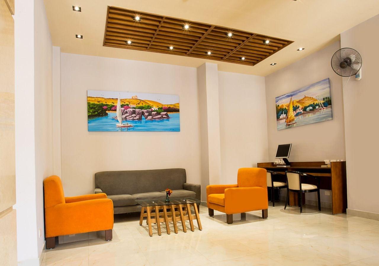 Vista Lobby Hapi Hotel