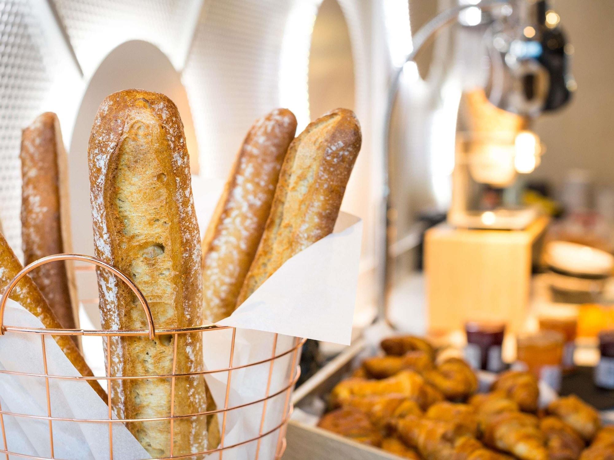 Restaurant Ibis Styles Paris Charles de Gaulle Airport