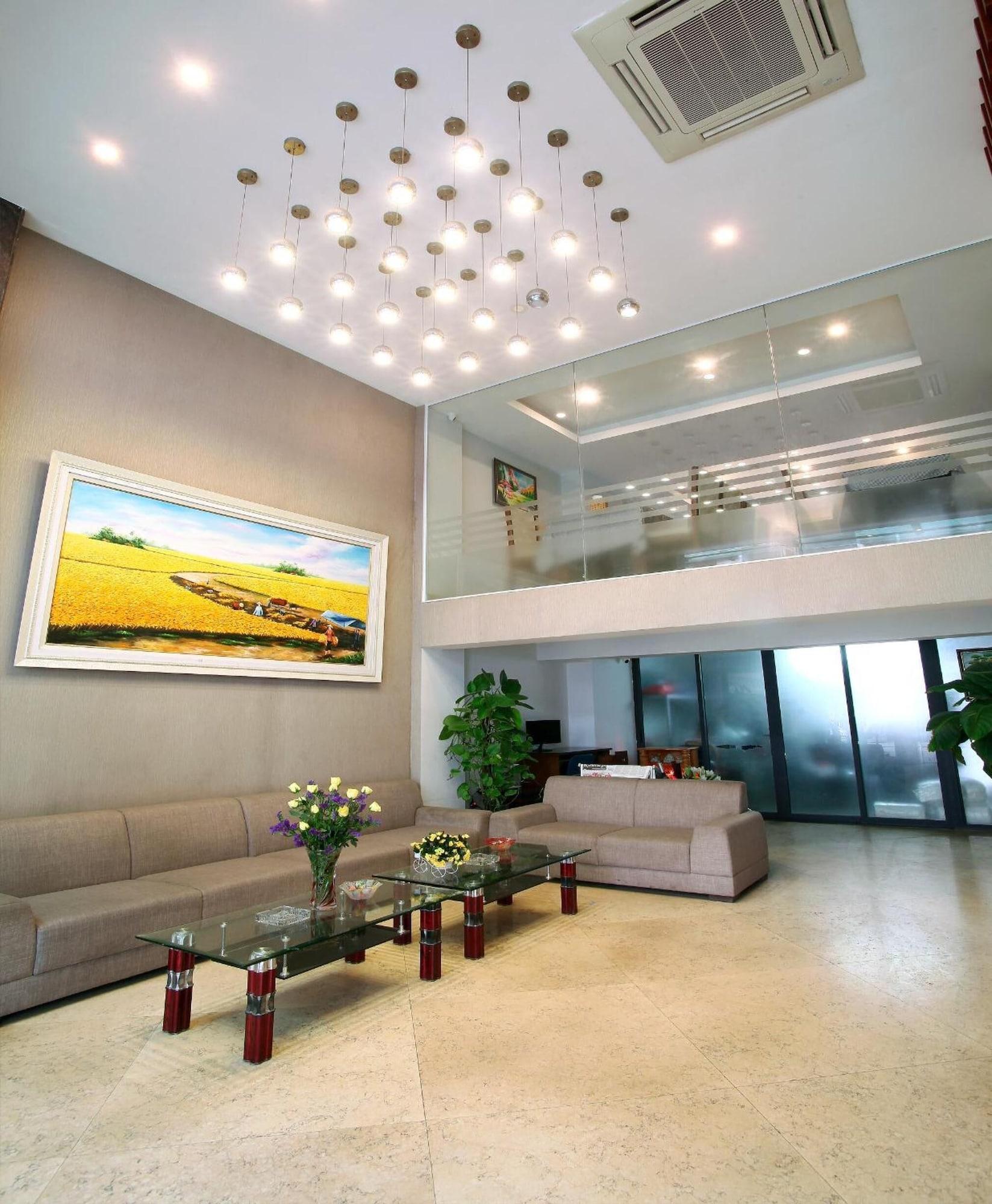 Vista do lobby Blue Pearl Hotel