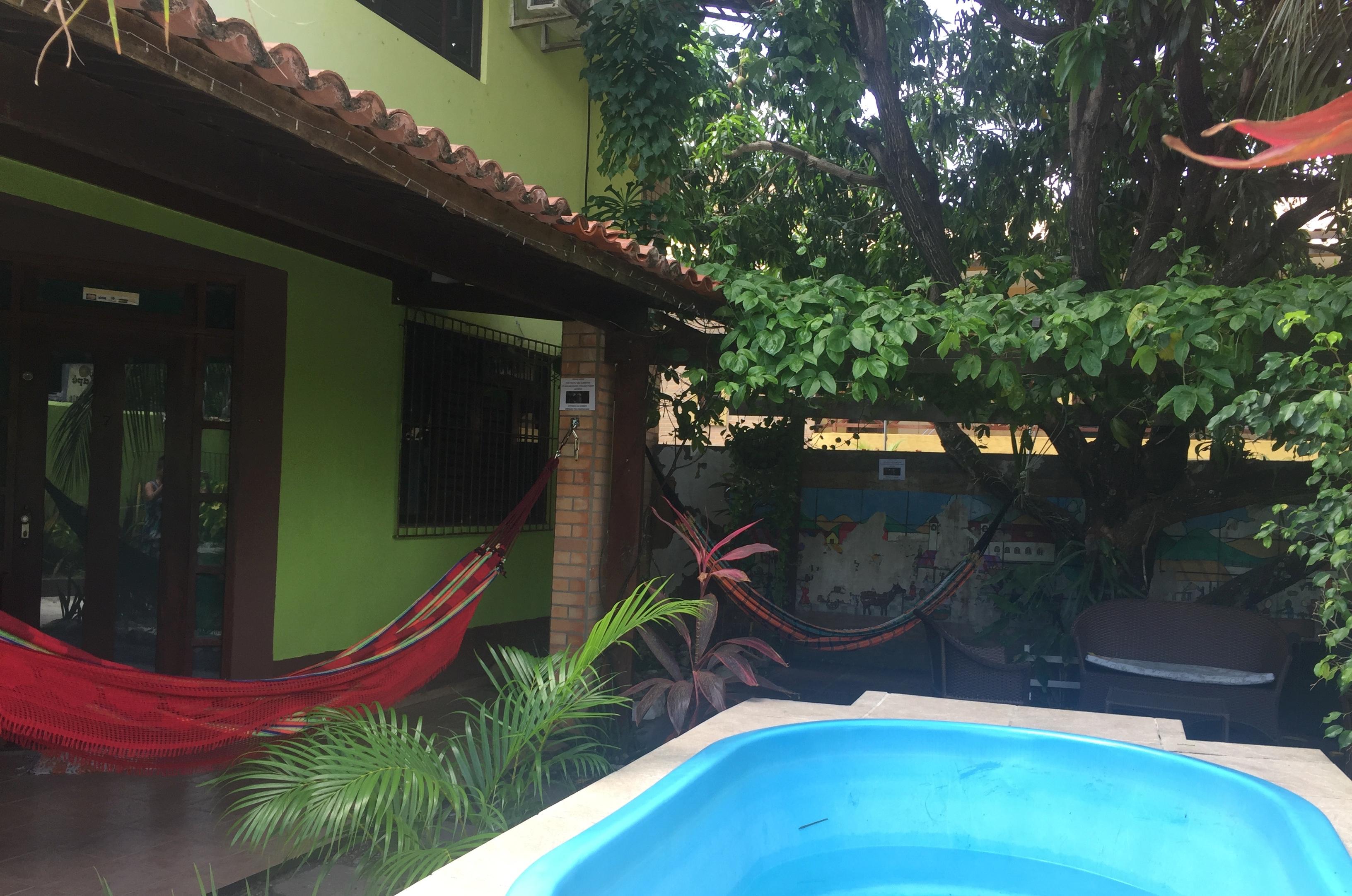 Vista Piscina Flor D'Açucena