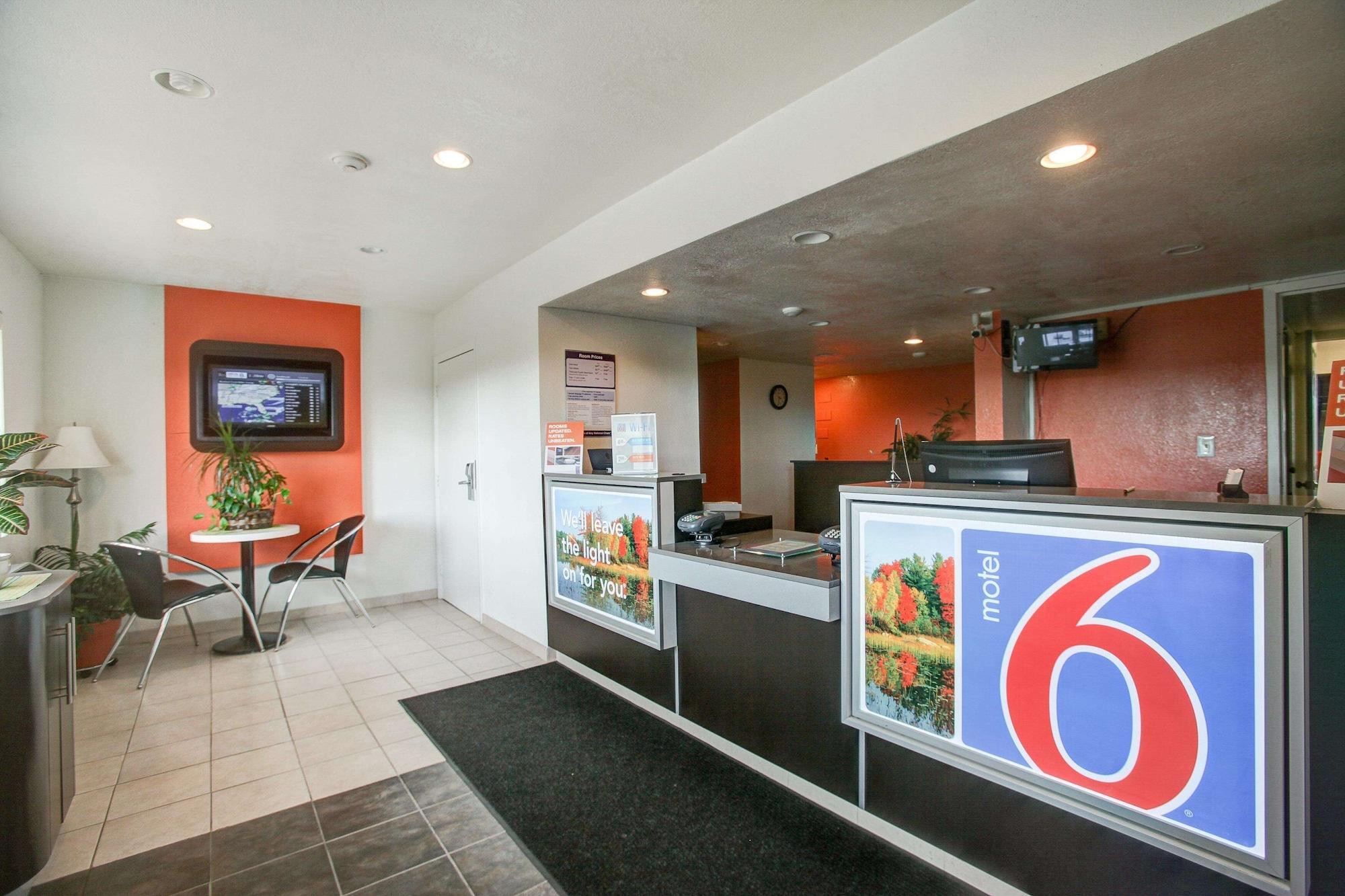 Vista Lobby Motel 6 Elkton, MD