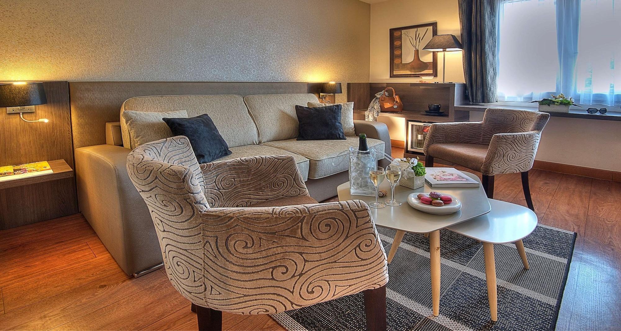 Habitación Best Western Plus Hotel Elixir Grasse