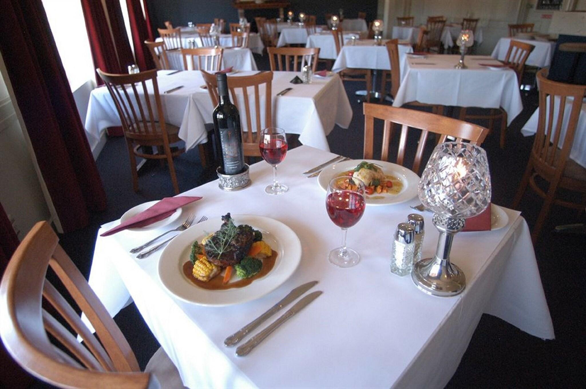 Bar/Salón Burke and Wills Motor Inn