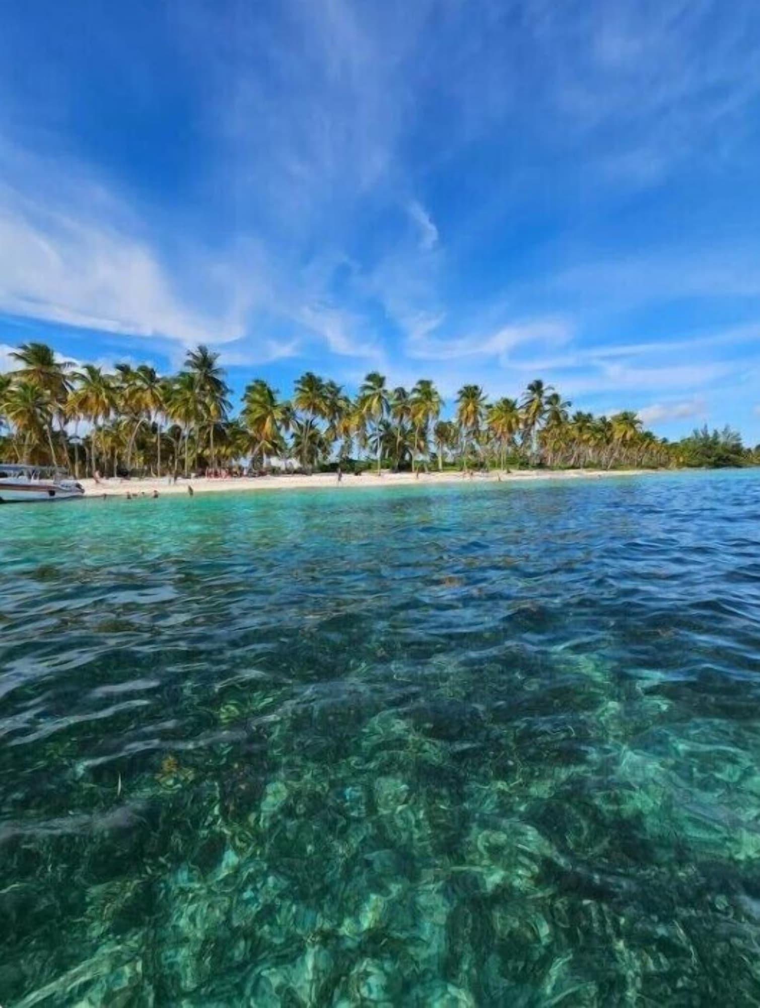 Playa Saona Lodge