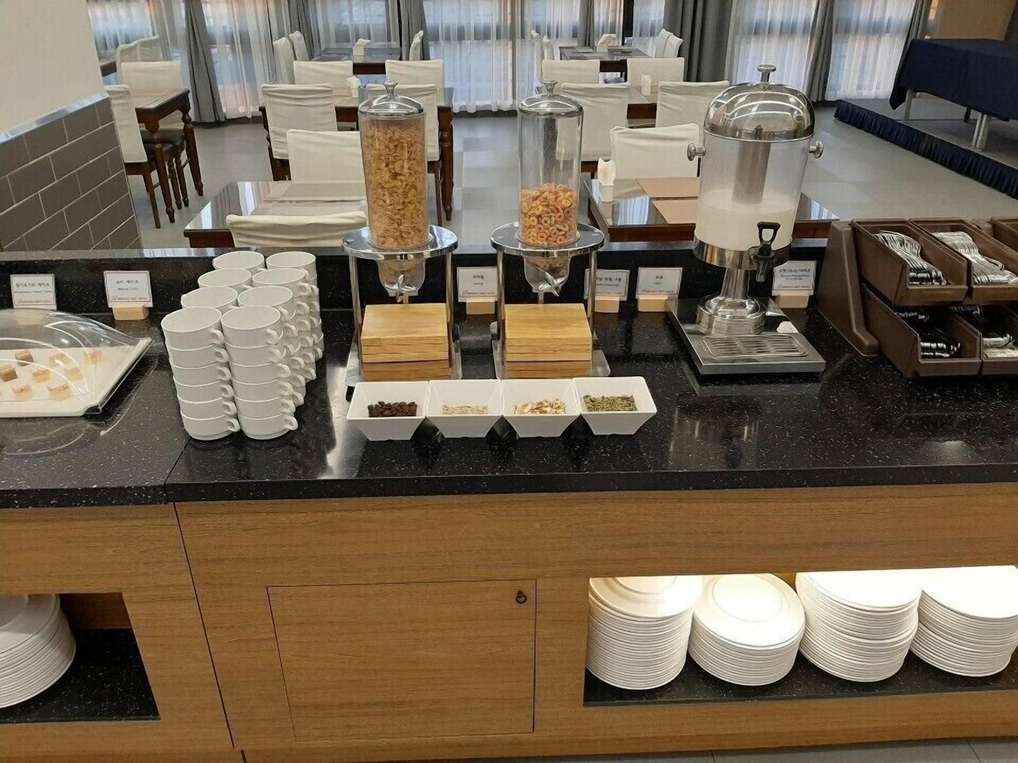 Restaurant Rest Hotel