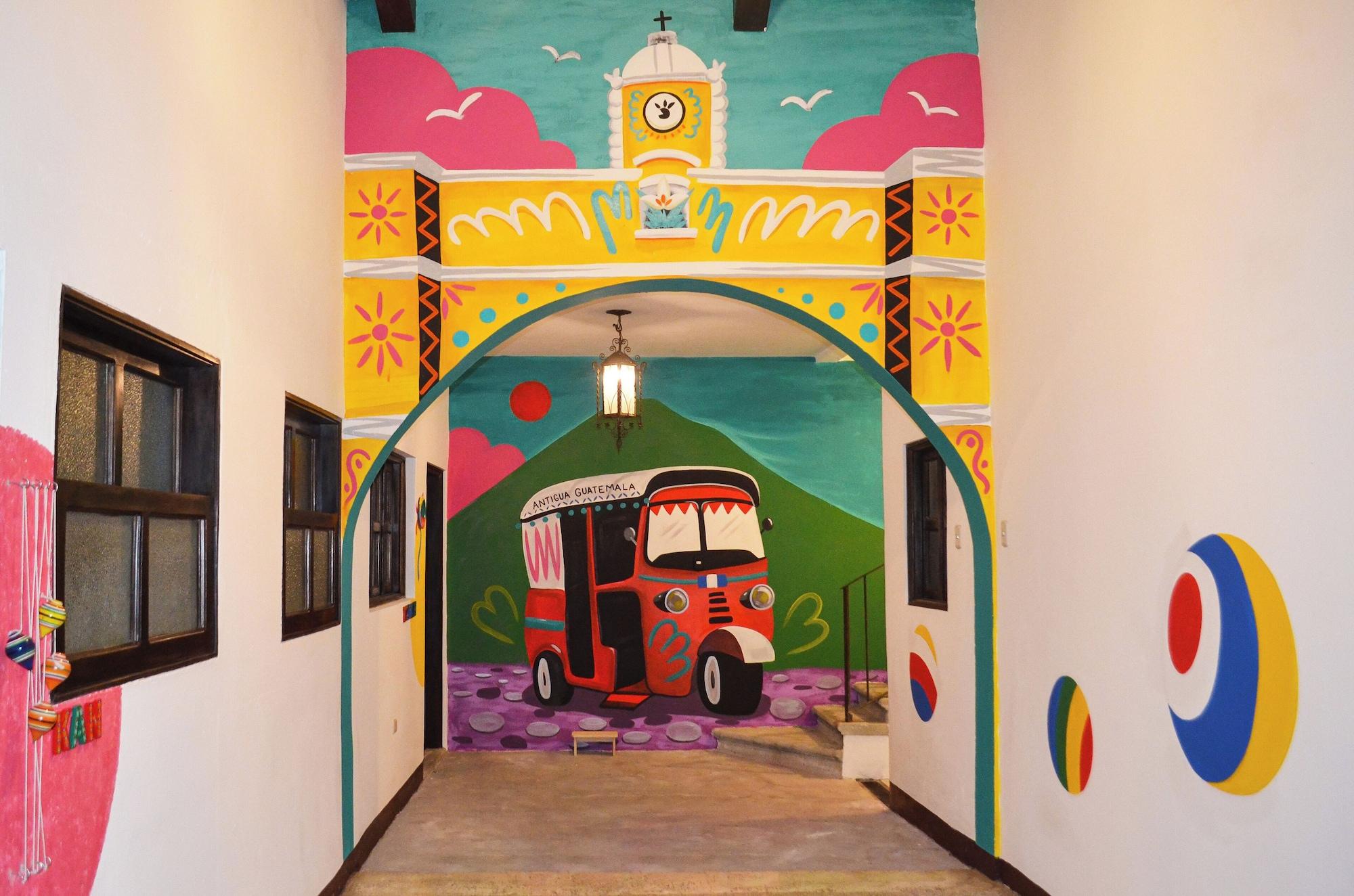 Varios Luna Maya Boutique Hotel