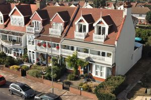 Alojamiento - The Beaches Guest House