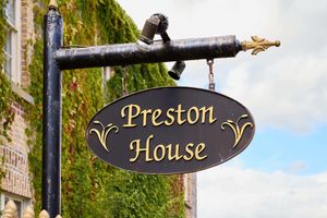 Alojamiento - Preston House