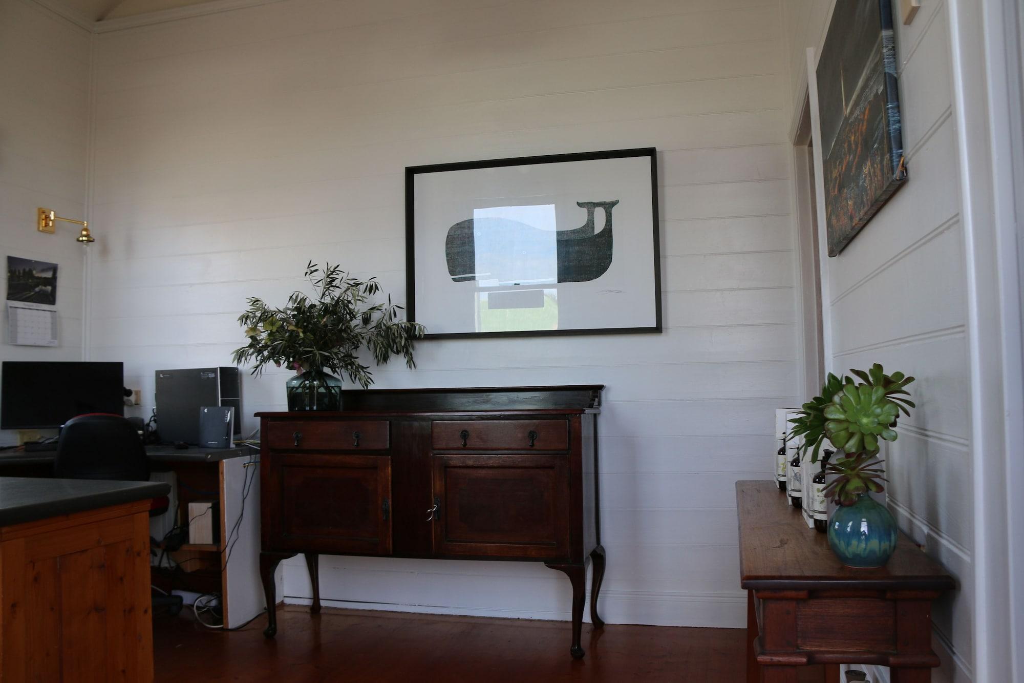 Vista Lobby 54 On Bank