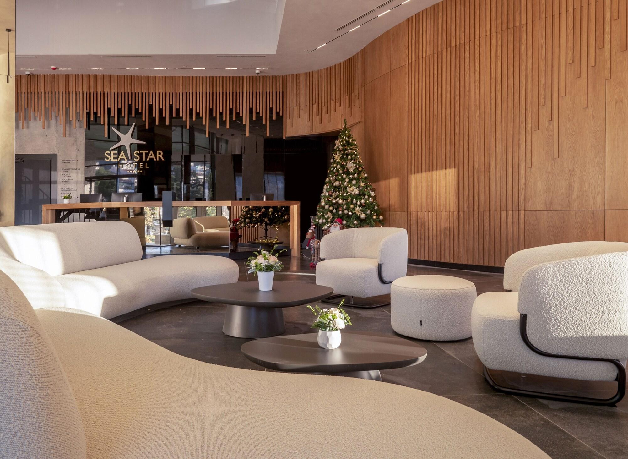 Vista Lobby Sea Star Budva