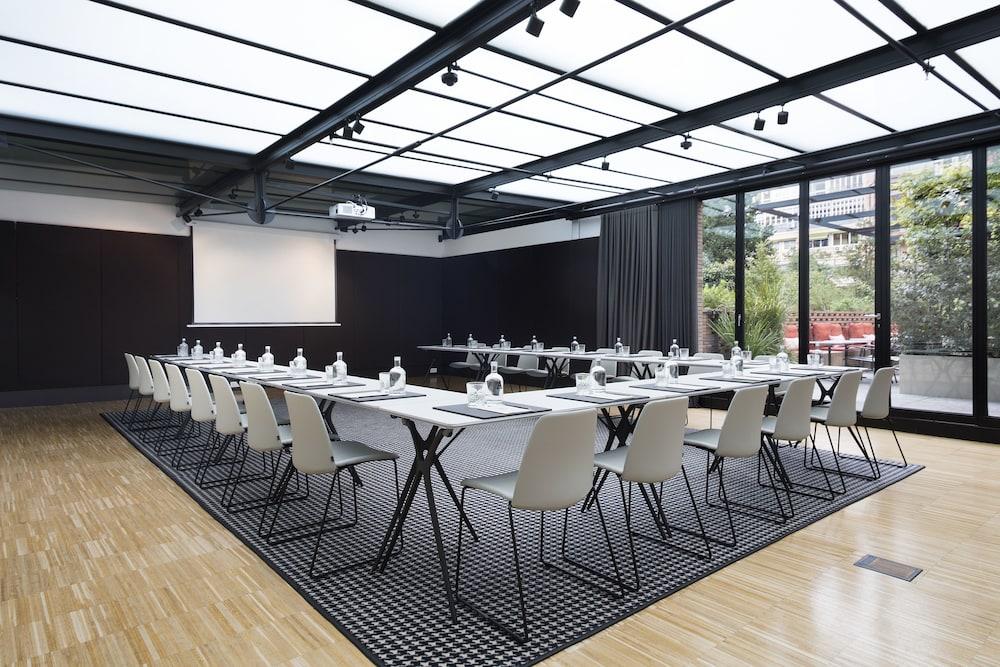 Hotel Alexandra Barcelona Hotel, Curio Collection by Hil