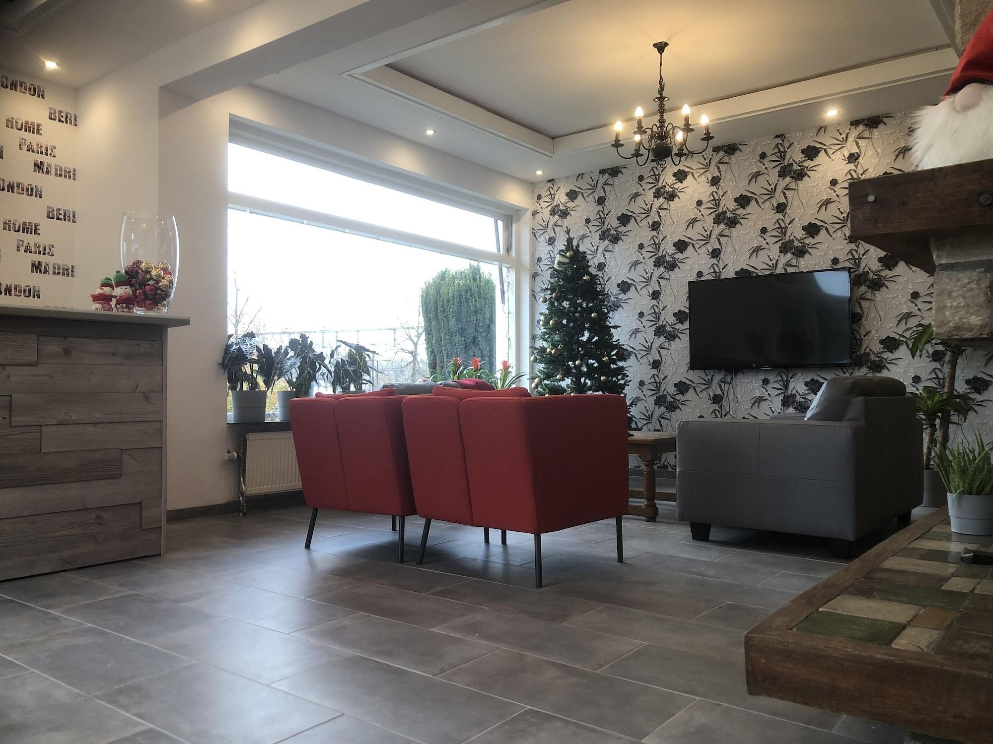 Bar/Salón Mimosa Hotel