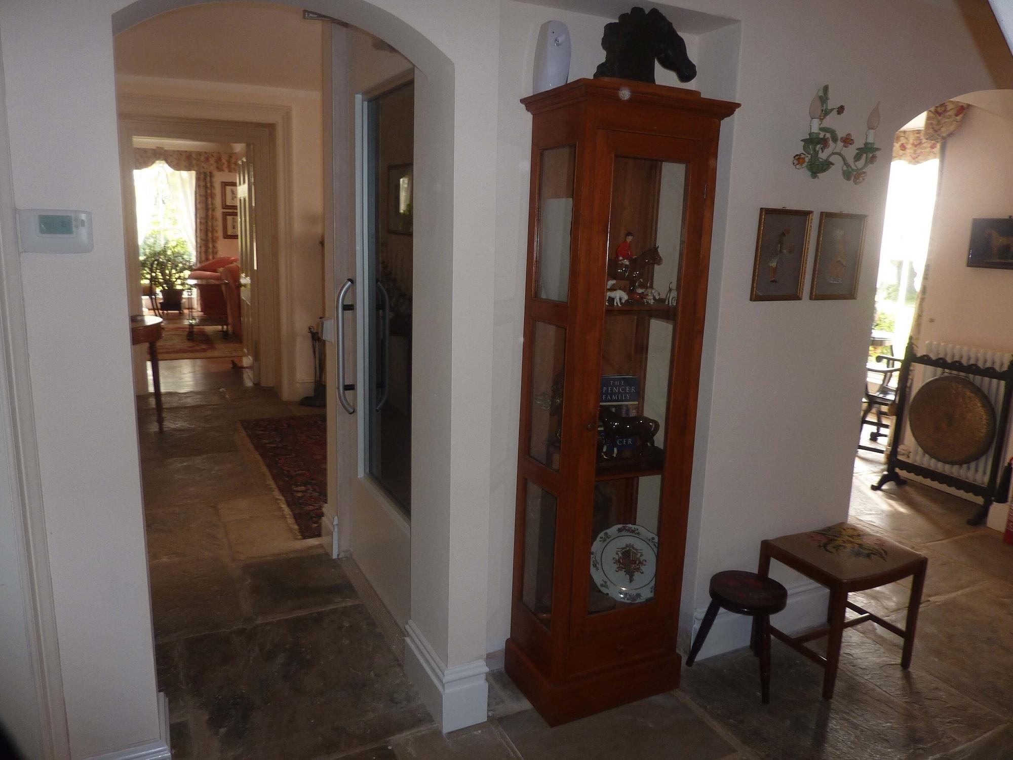 Vista Lobby Brampton Grange