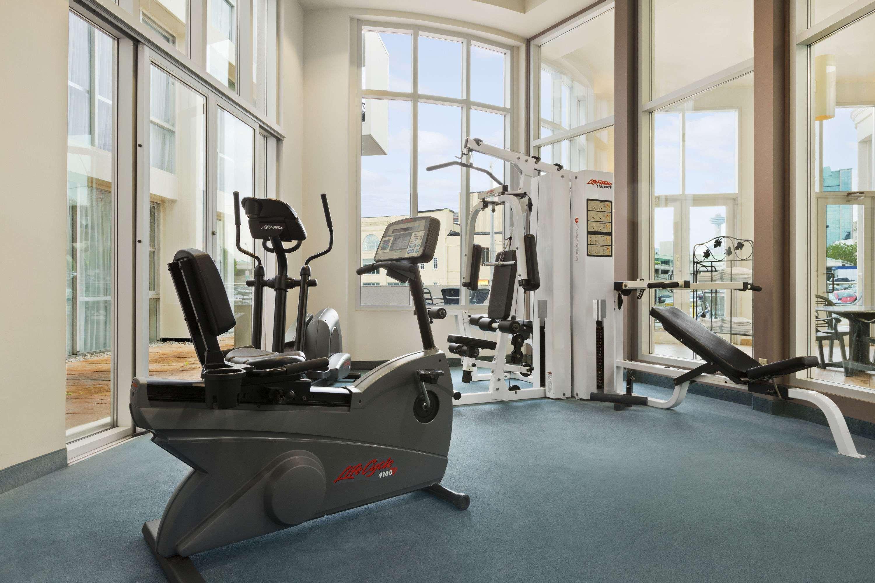 Instalaciones Recreativas Travelodge by Wyndham Niagara Falls Fallsview