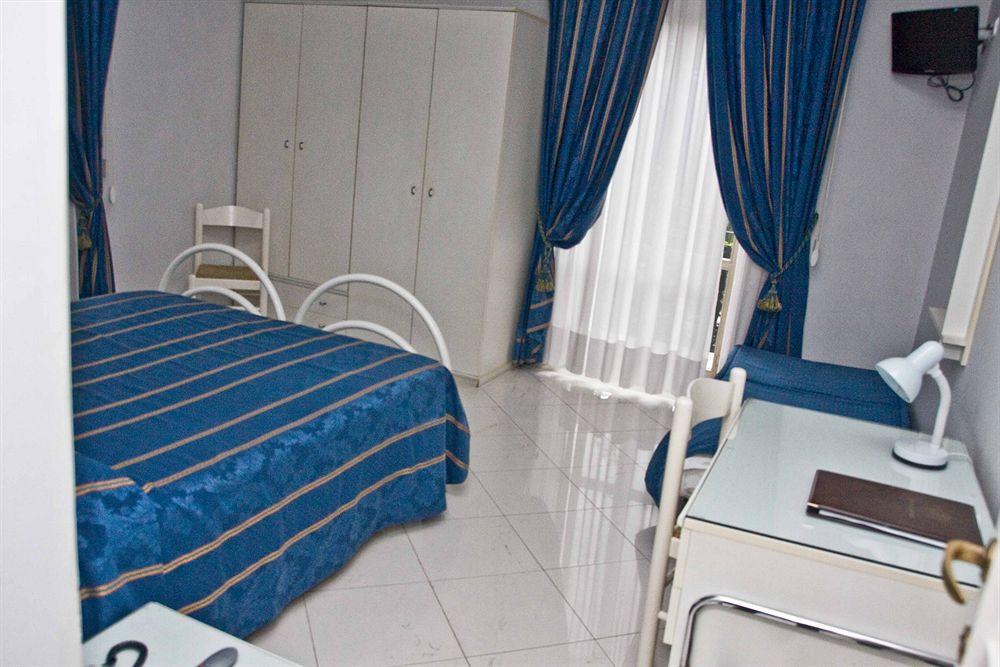 Equipamiento de Habitación Giulio Cesare Hotel