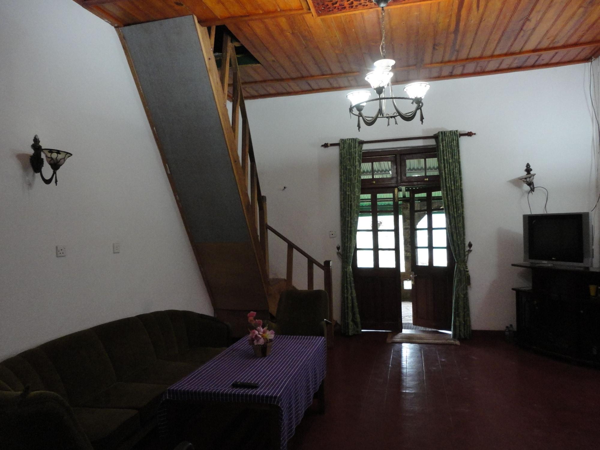 Vista Lobby Castlereigh Holiday Bungalow