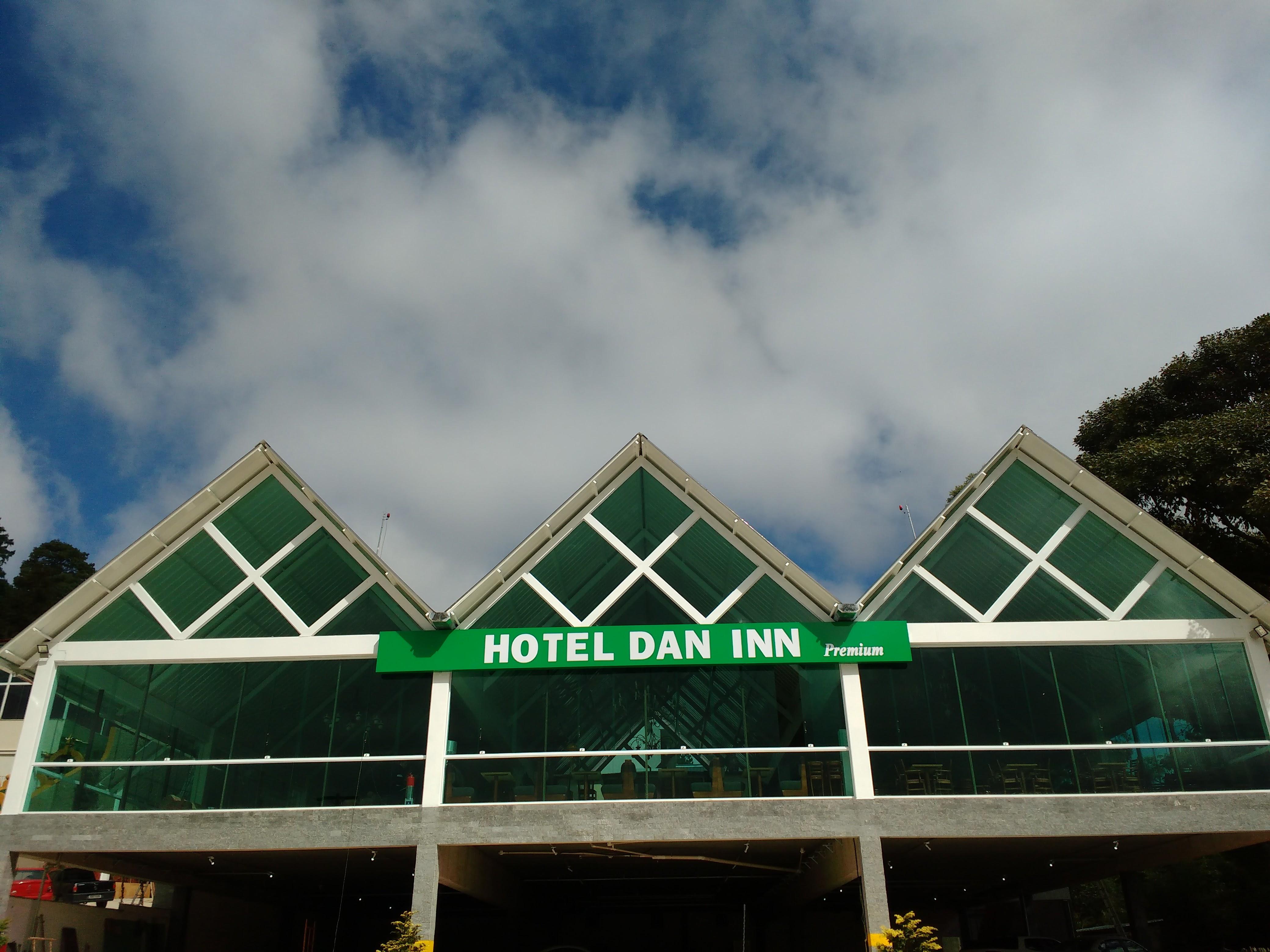 Vista Exterior Hotel Dan Inn Campos do Jordão