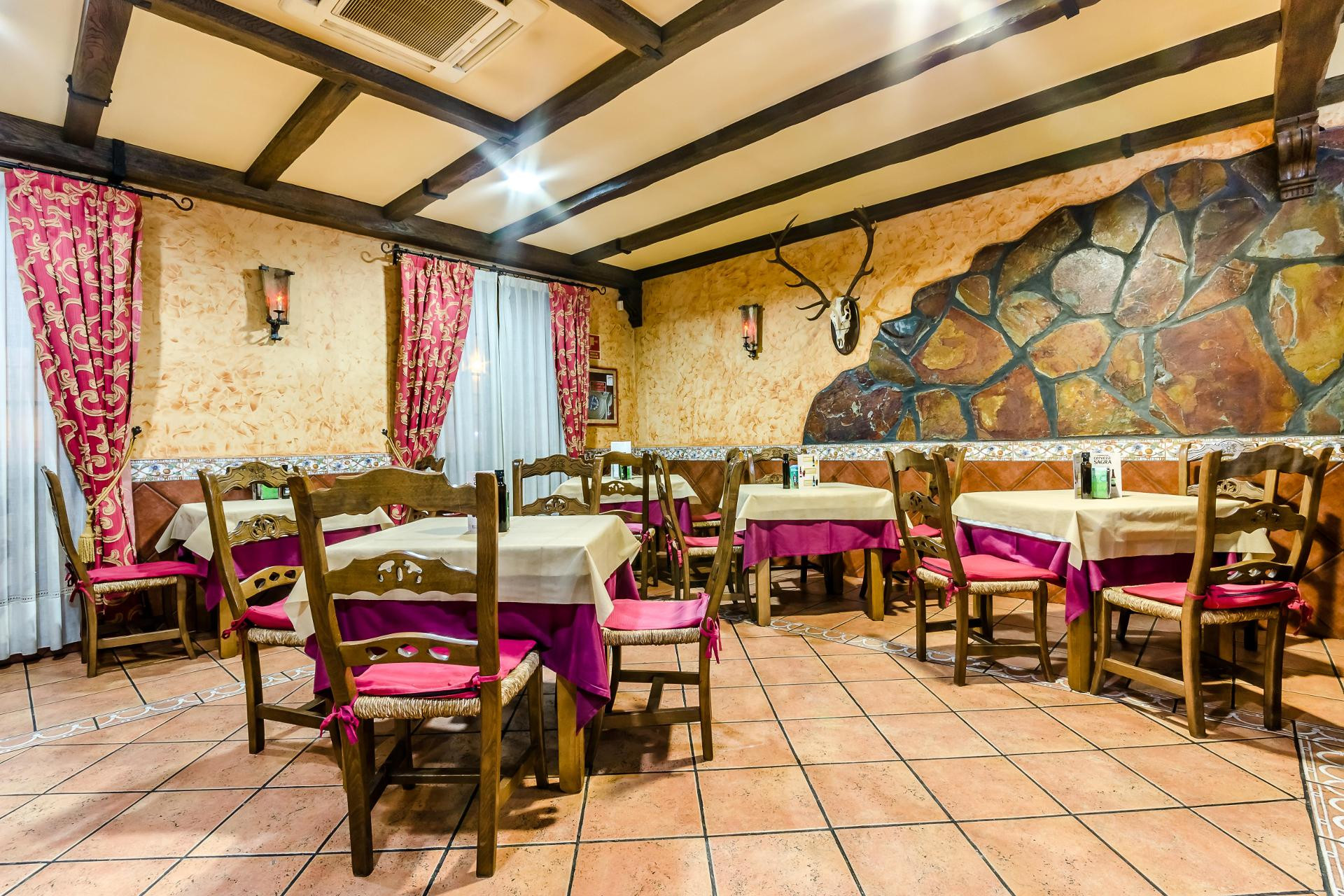 Bar/Salón Hotel Carlos I