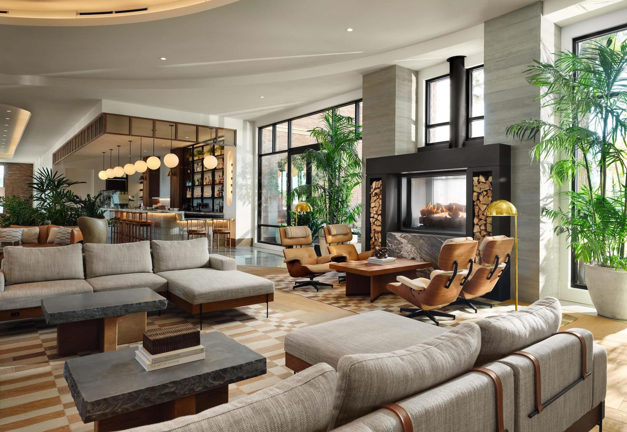 Vista Lobby The Ava Hotel Paso Robles, Curio Collection By Hilton