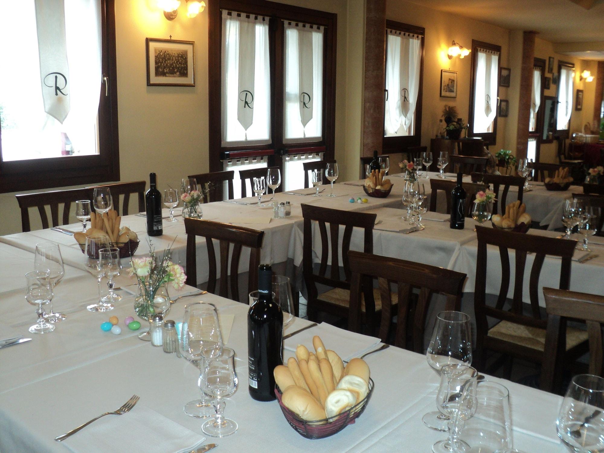 Salón de Baile Albergo La Bersagliera